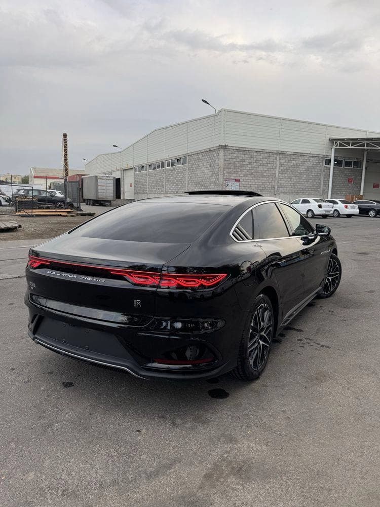 BYD Han 2024 — 5