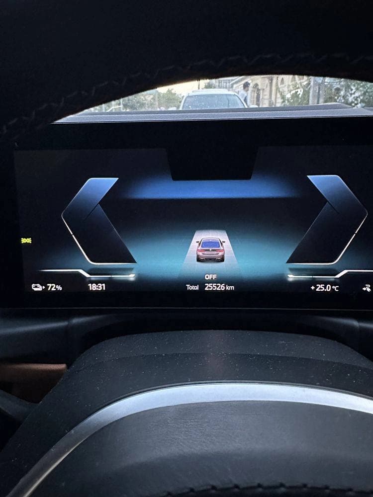BMW i4 2023 — 3