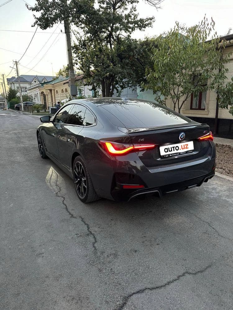 BMW i4 2023 — 7