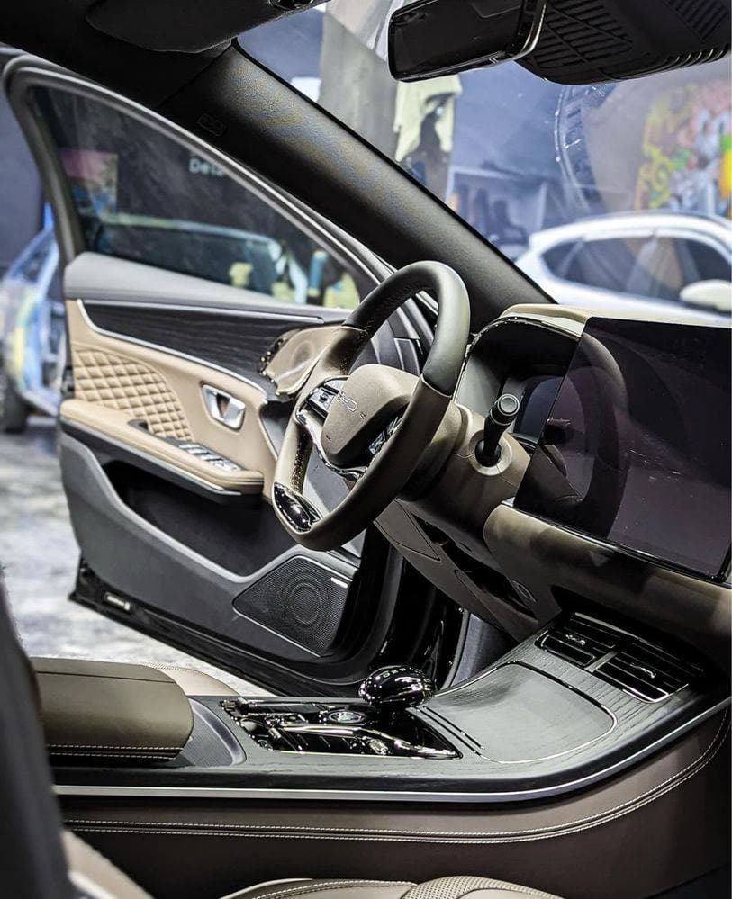 BYD Han 2021 — 3