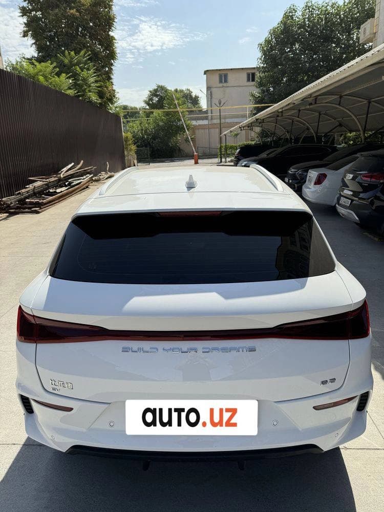 BYD E2 2024 — 4