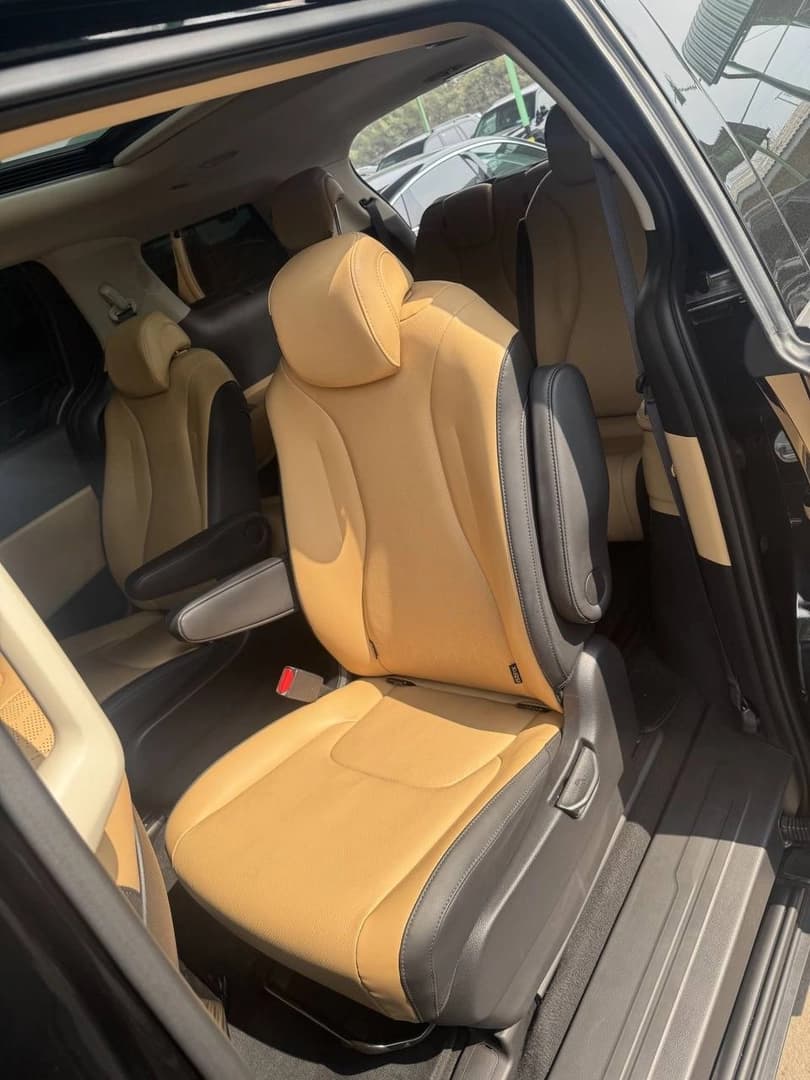 Kia Карнивал 2023 — 7