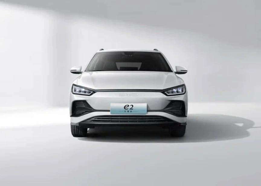 BYD E2 2025 — 4