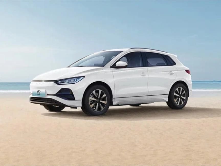 BYD E2 2025 — 5