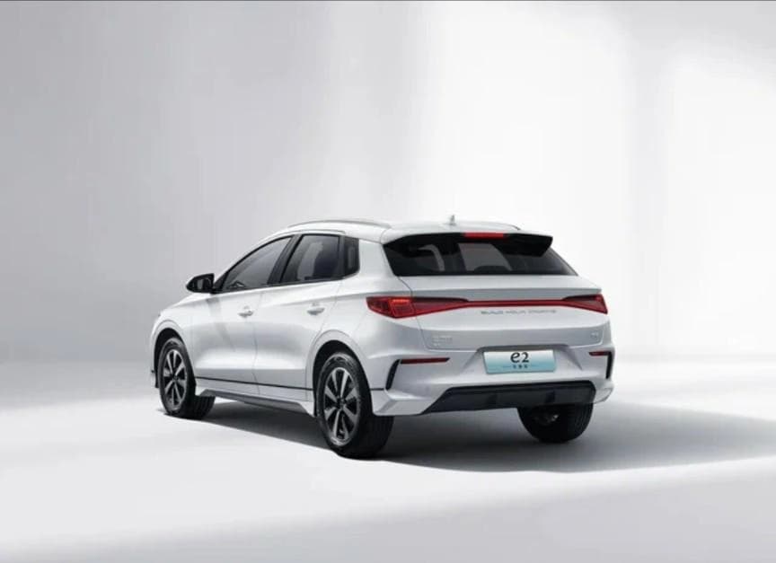 BYD E2 2025 — 8