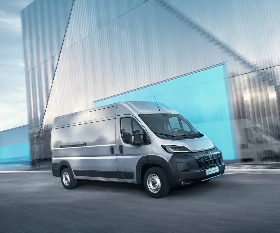 Peugeot Боксер 2024 — 1