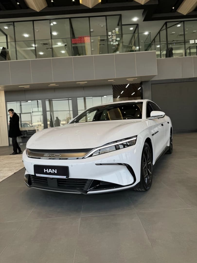 BYD Han 2024 — 4