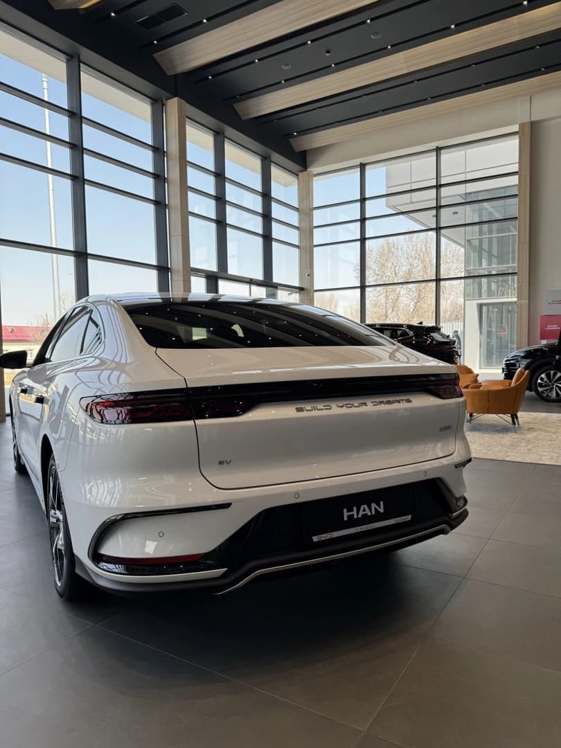 BYD Han 2024 — 7