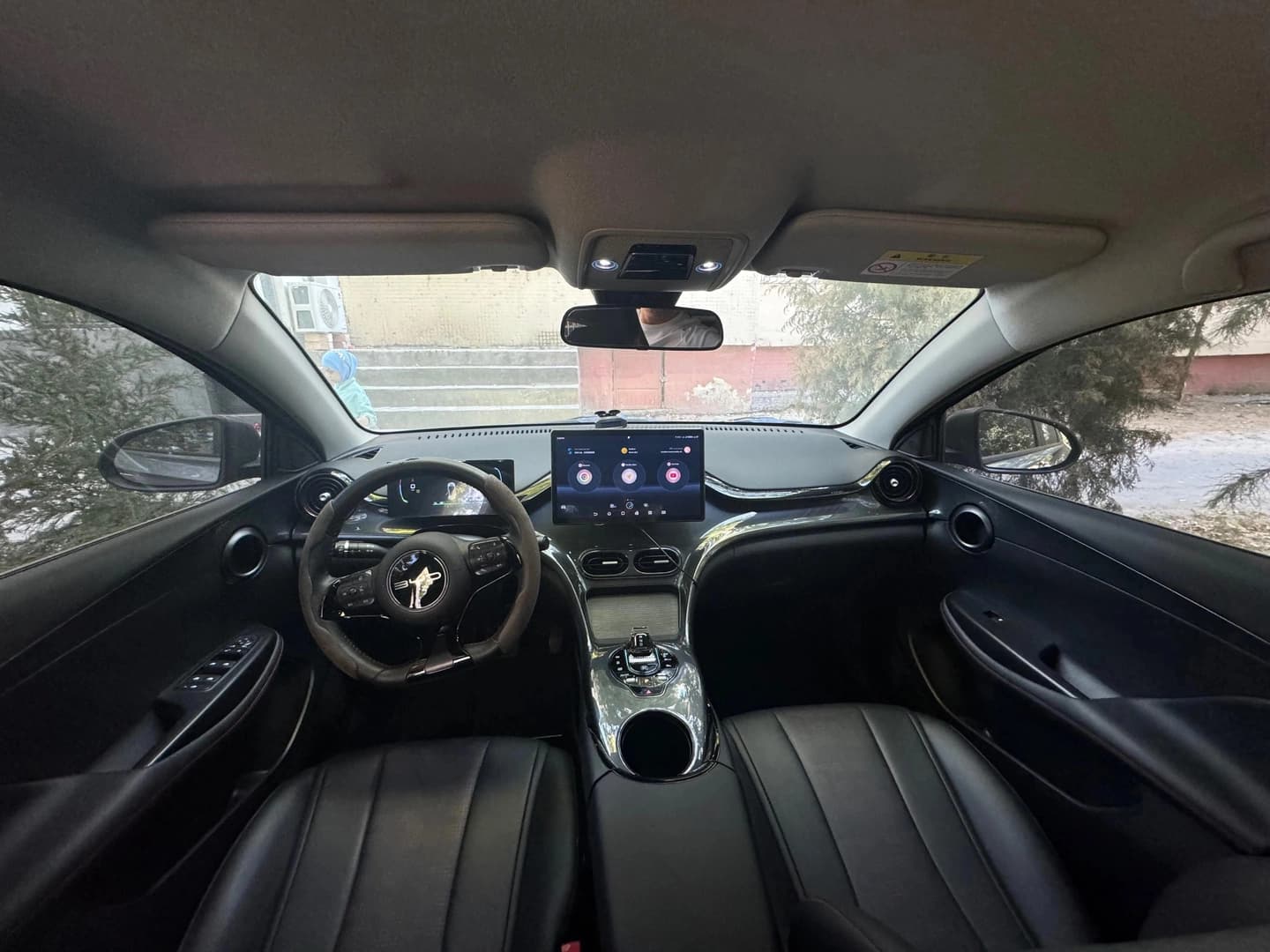 BYD E2 2024 — 2