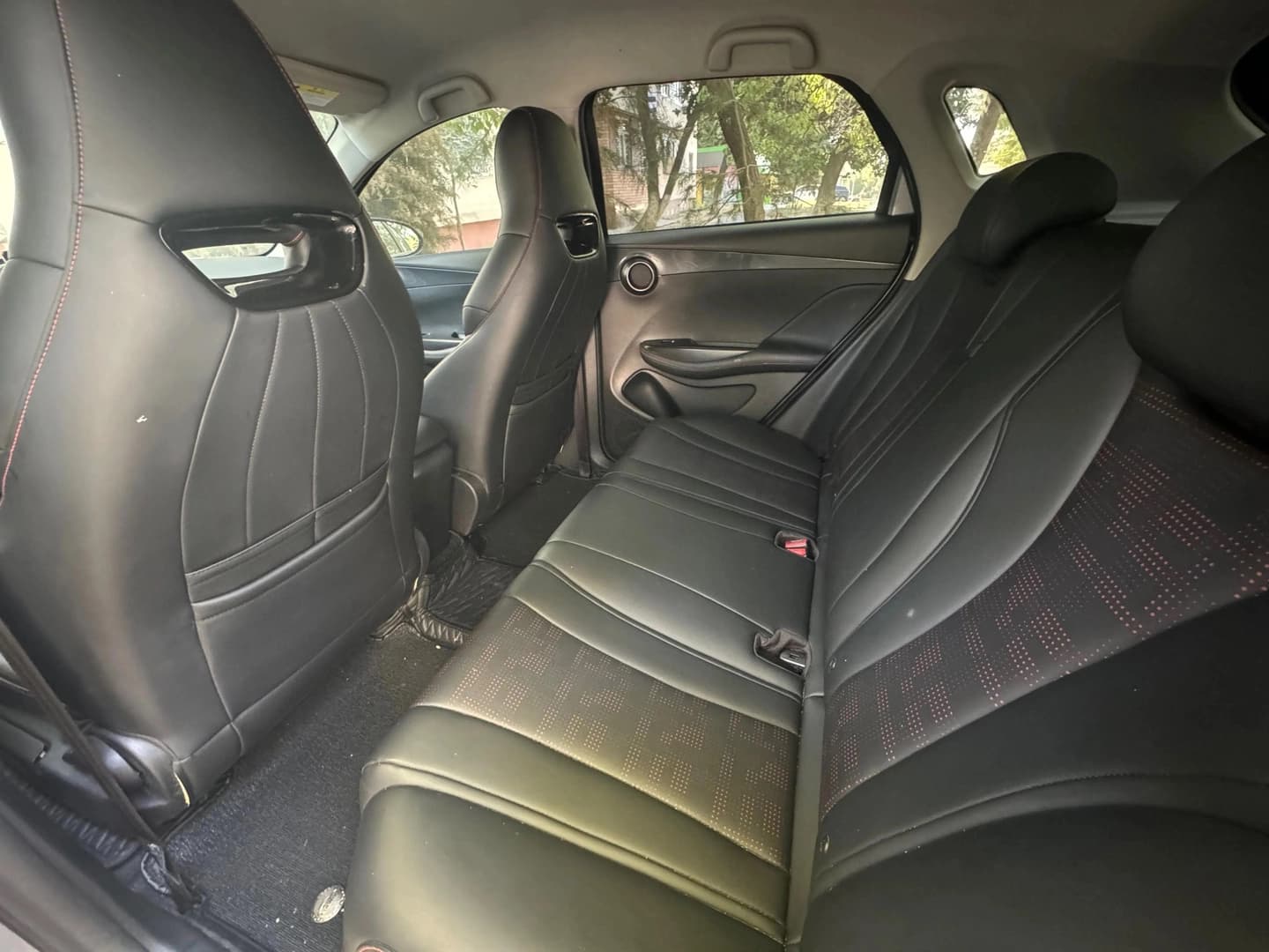 BYD E2 2024 — 4