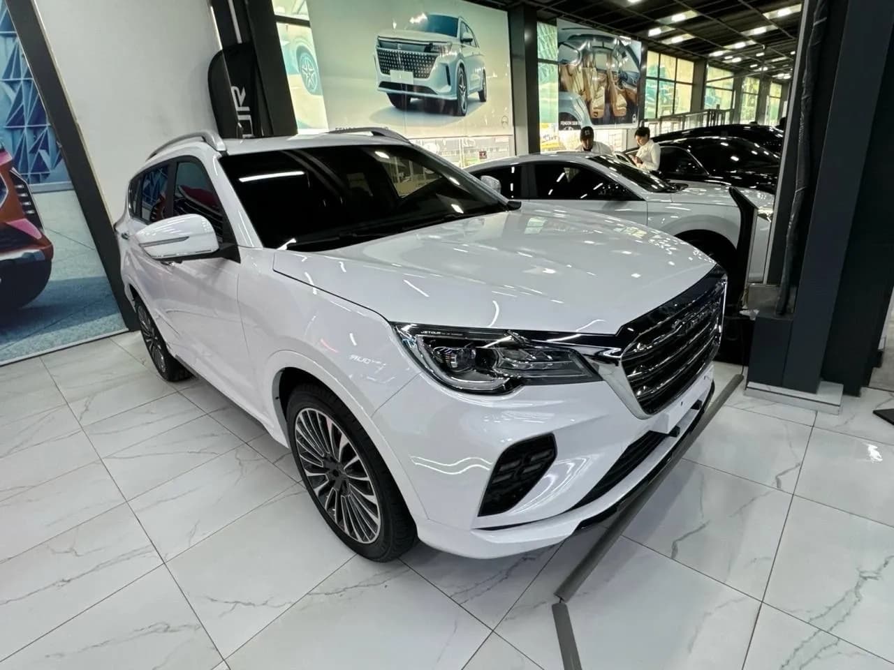 Джетур X70 2024 — 2