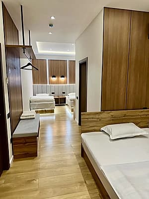 Hotel Luxora 24/7 — 6