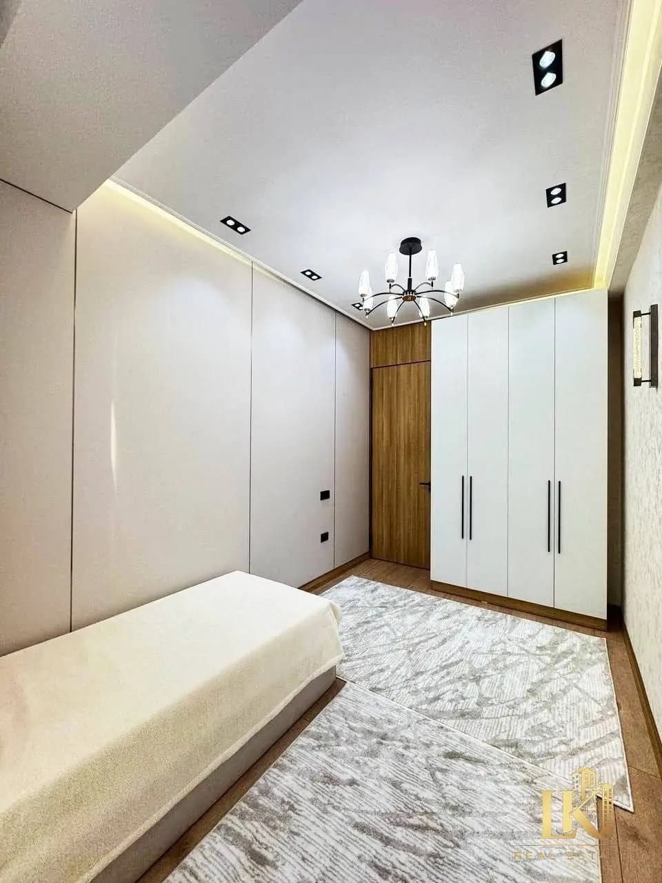 #9800 Продаётся: Яккасарайский район Ул. Шота Руставели НОВОСТРОЙКА ЖК "Prestige Gardens" Ор-р: Южны — 4