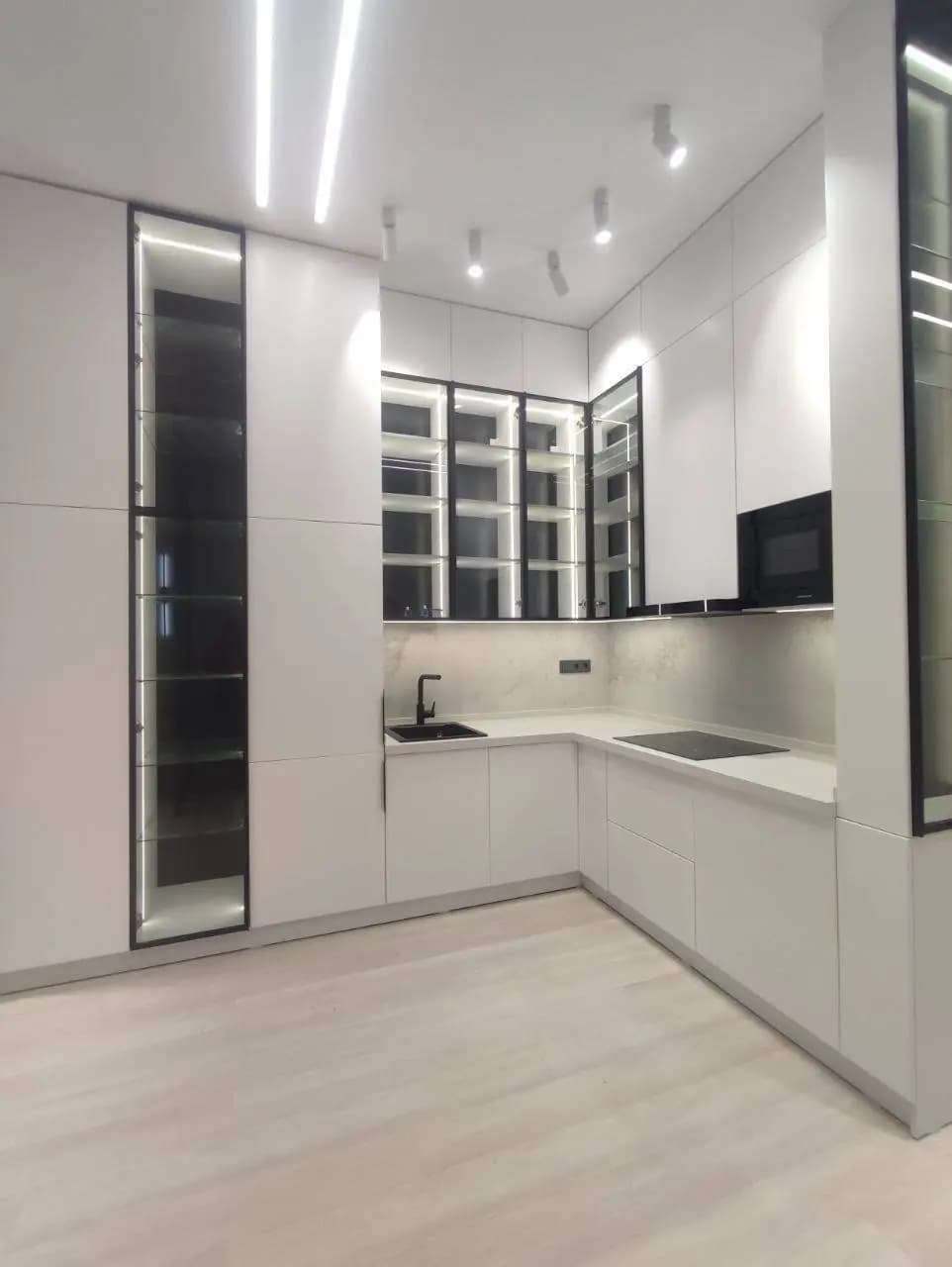 Продаётся 1-на комнатная квартира ЖК Mirabad Avenue  Ориентир: Гостиница Россия, Госпитальный — 2