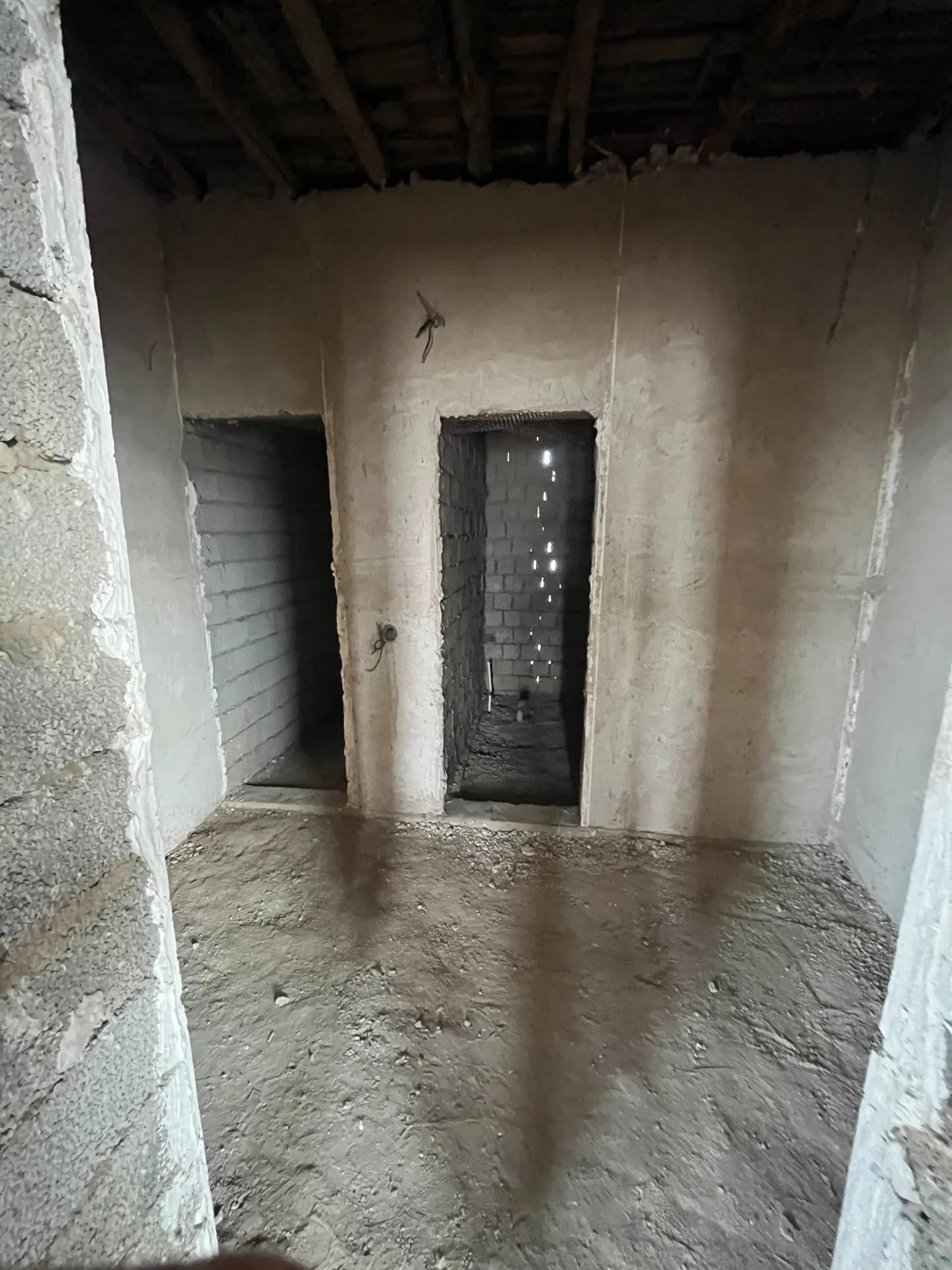 Toshkent Viloyati Surum Sergeli mfy Zelyonnaya kochasida Hovli sotiladi 5 sotix — 8