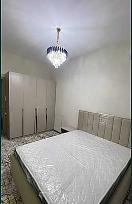 SERGELI MOSHENA BOZOR — 5