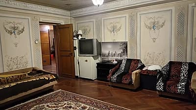 Продаётся 4 комнатная квартира БТЙ Максим Горький Мирзо-Улугбекский район — 2
