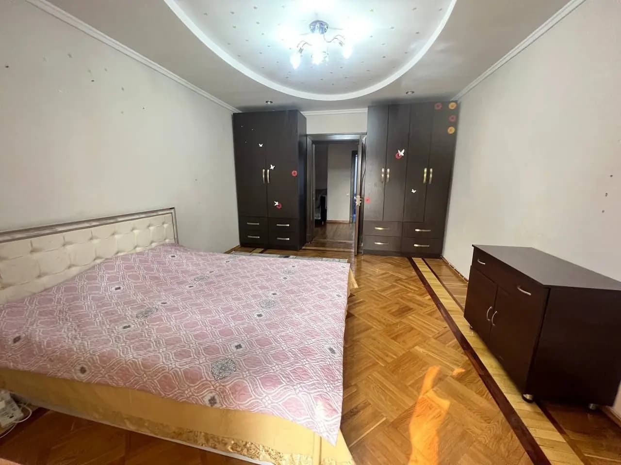 Космонавтлар метро Ц7 3/3/4 — 4