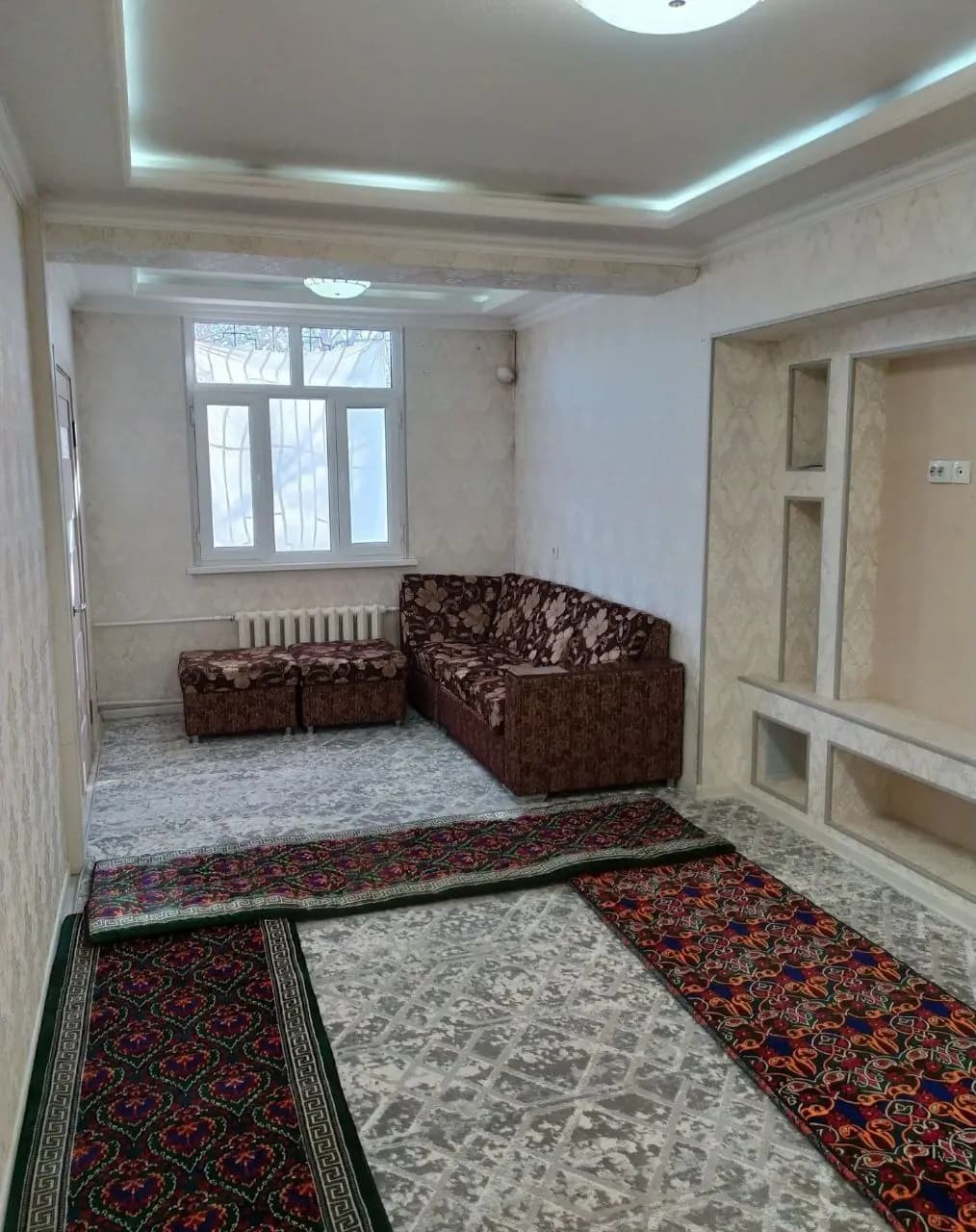 Korasaroy2-room apartment for rent with all facilities ... 450 — 5