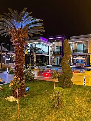 Abu Dhabi Villa — 2