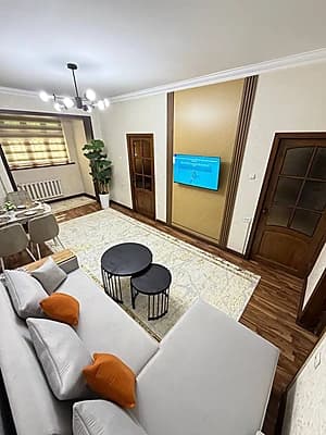 19 квартал 3/3/4 с ремонтом Продам квартиру — 2