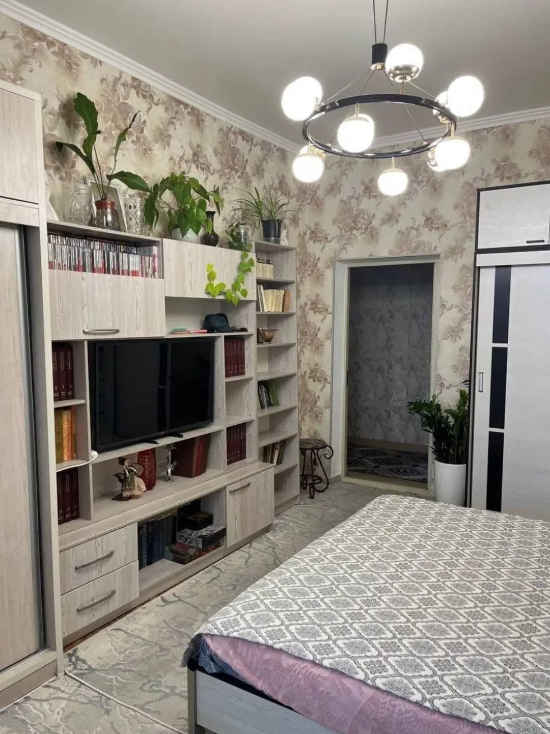3 комнатная Высокопотолочка Чиланзар 1 — 2