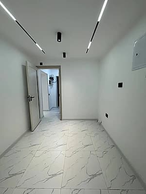 Yashnobod, Nejiloy Sotiladi — 4