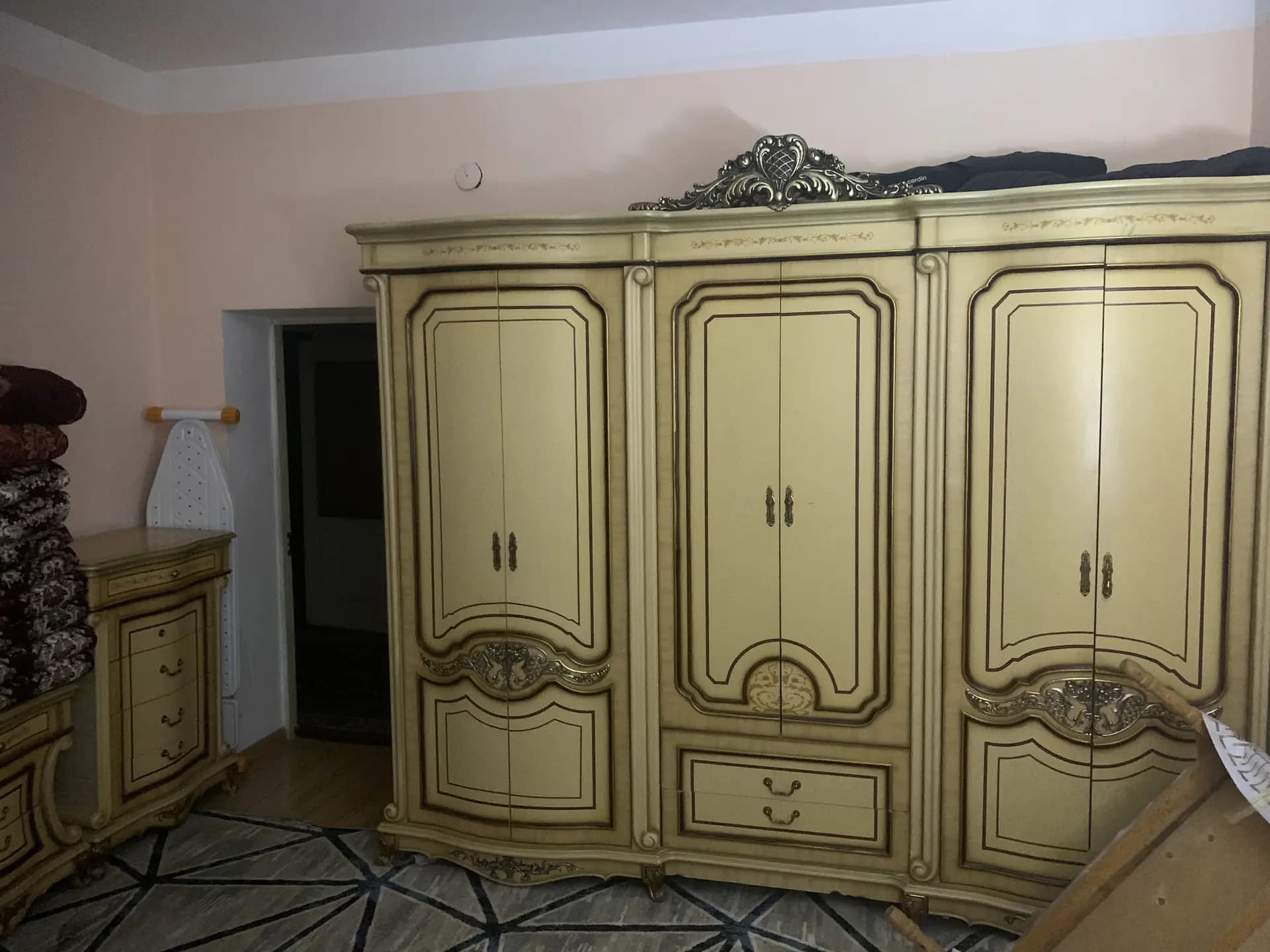Своя кирпичная банковская квартира. Тел: 90-805-02-00 — 1