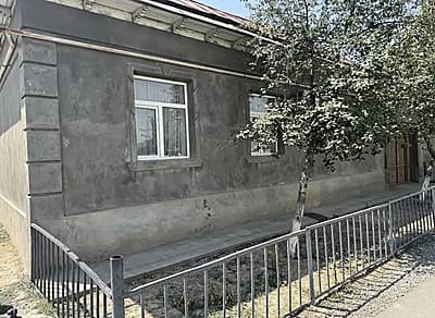 Arzon narxda uy sotiladi — 2