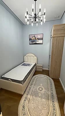 " ROYAL HOUSE " 3/9/10 Улица Шота Руставели — 2