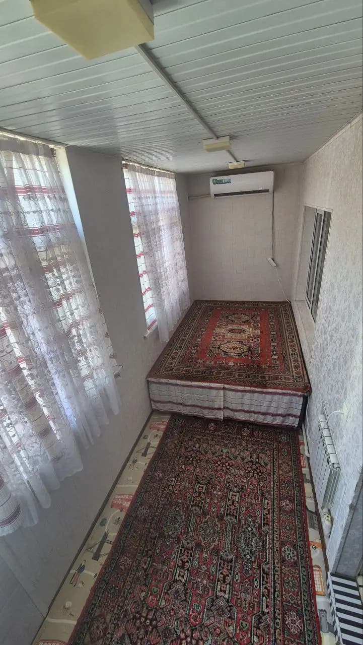 Квартира сотилади — 4