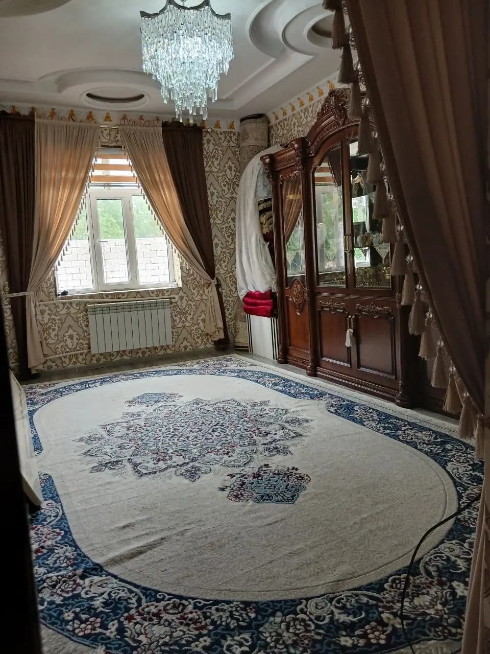 Урта-Чирчик Фуд сити тайёр ховли сотилади — 2