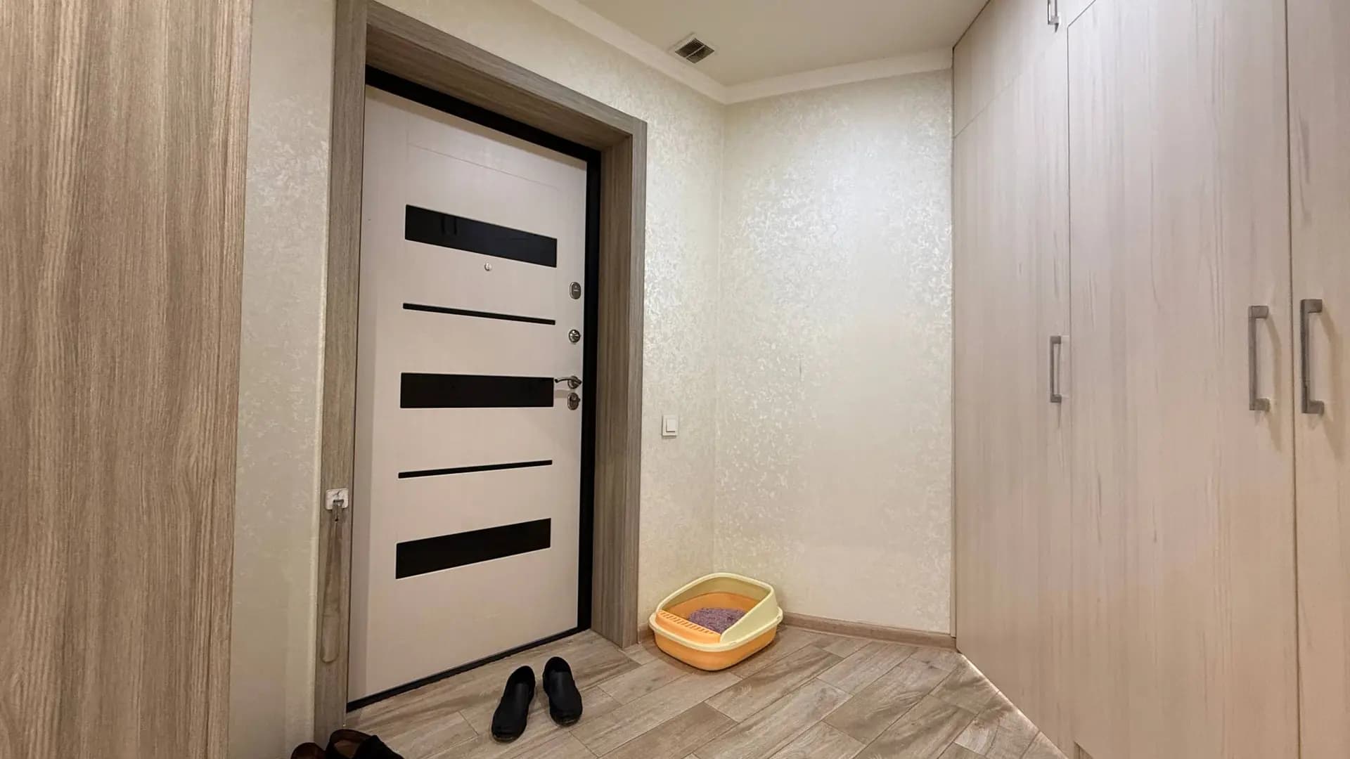 ID:5128 Yakkasaroy tumanida 3 xonali kv sotiladi — 2
