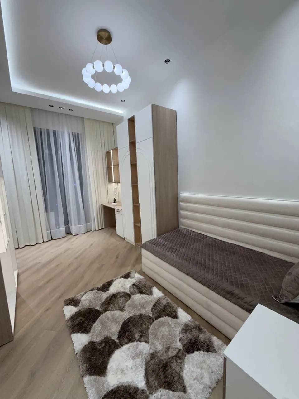 4-комнатная | 118 м² | Дизайнерский ремонт | Терраса | 226.000 у.е — 3