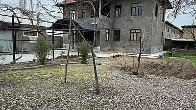 Yangibozor tarafda , yangi toshkentga yaqin joyda uy — 5