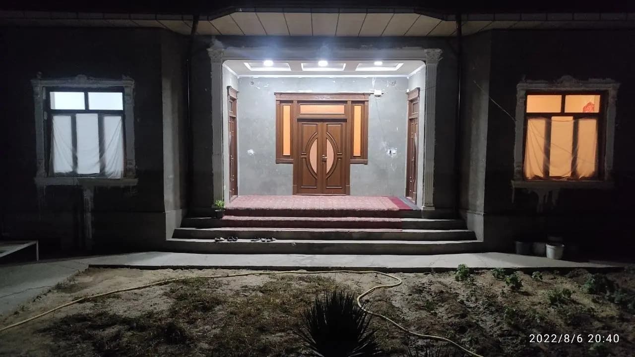 Arenda Nazarbek — 2