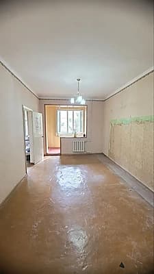 19 квартал 3/3/4 Балкон 1.5х3 Срочно Продается — 3