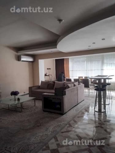 5к квартира, 140 м² — 1