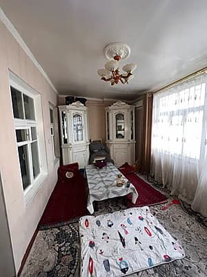 Uy sotiladi srocna obshiy dvor — 6