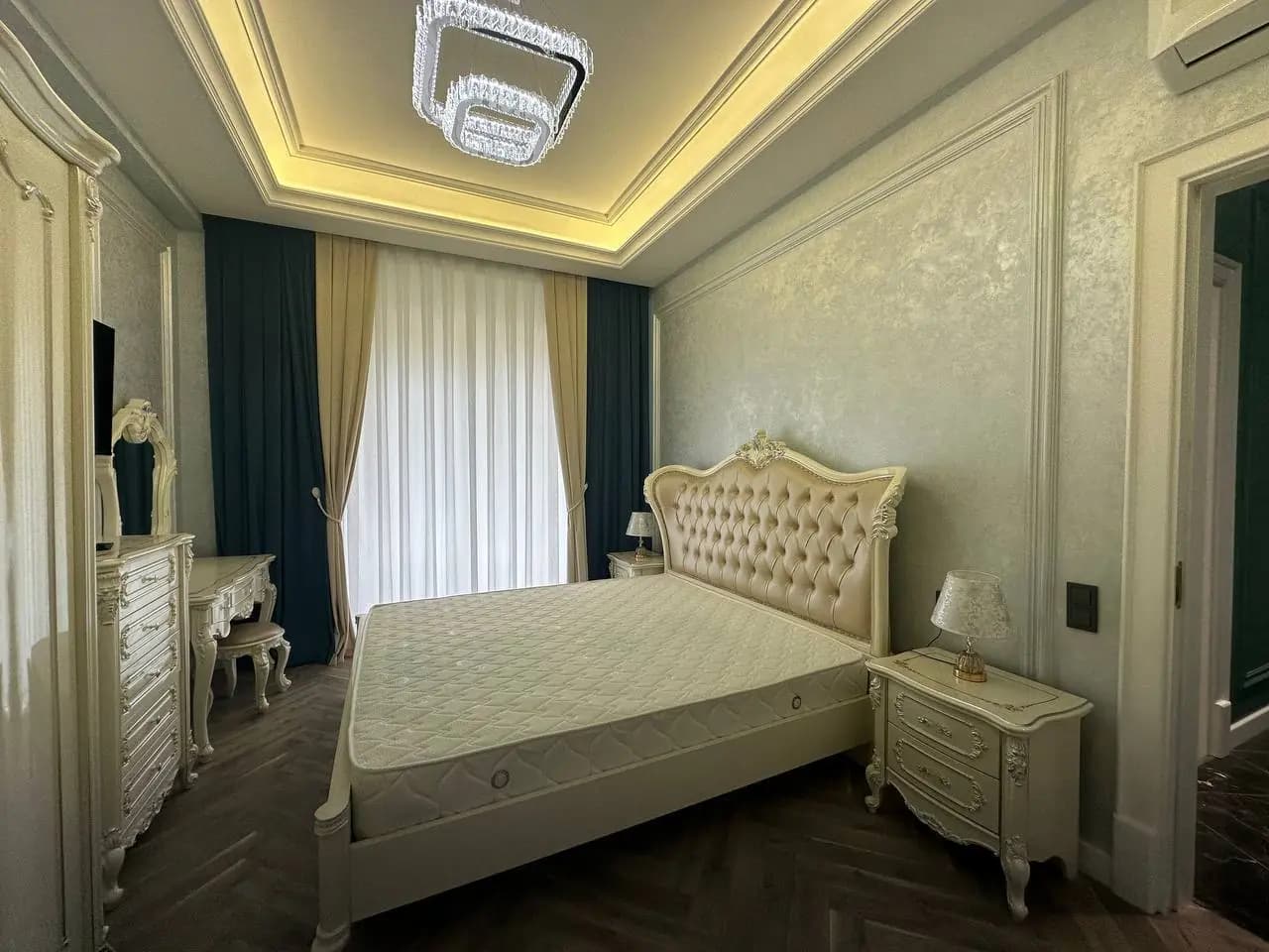ЖК Gardens Residens Tashkent city  Шайхантахурский район Вид на двор 3/3/8 100м2 — 5