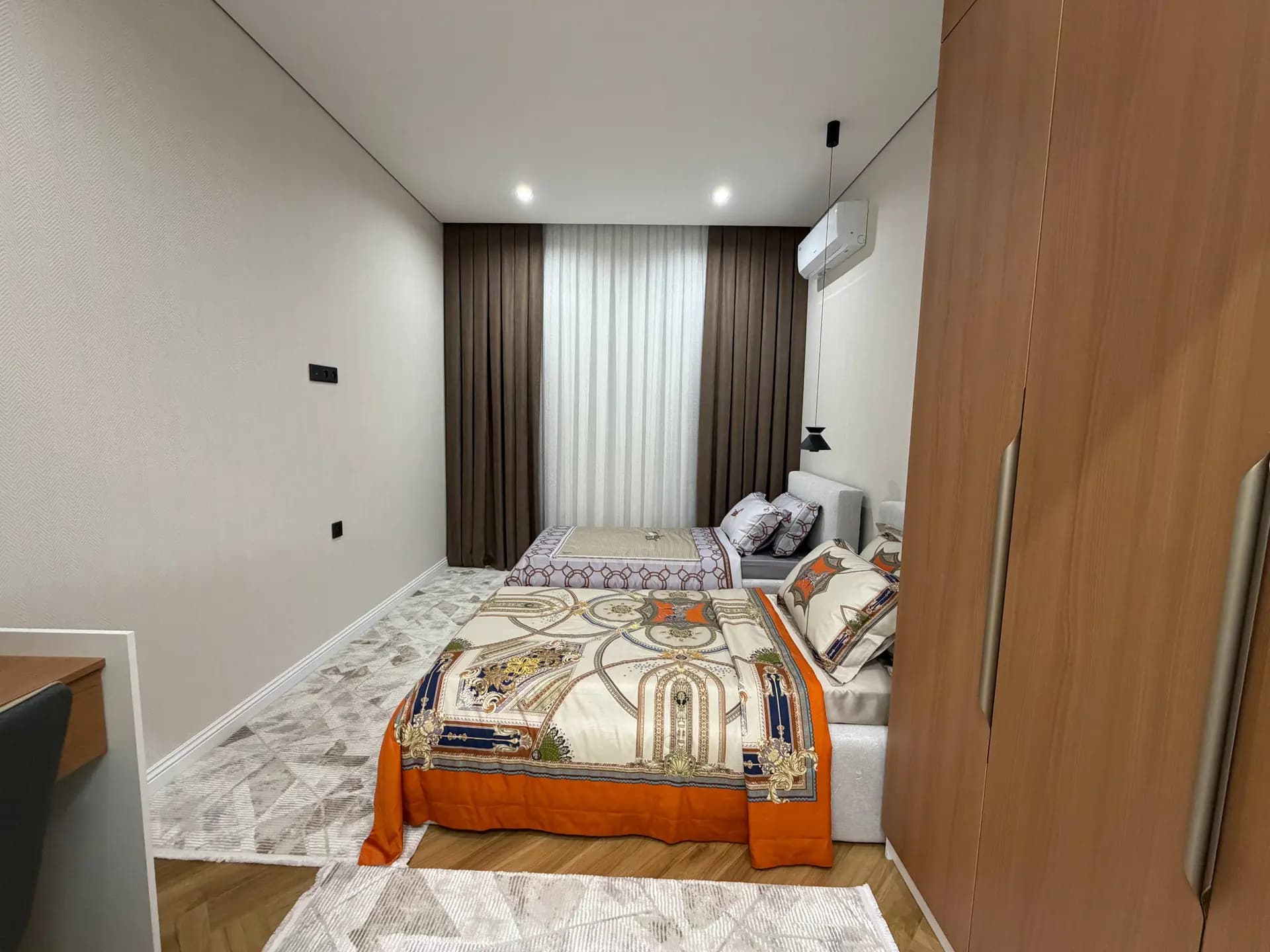 СРОЧНАЯ ПРОДАЖА 3КОМ ЖК Oz Makon ор-р узбум — 1