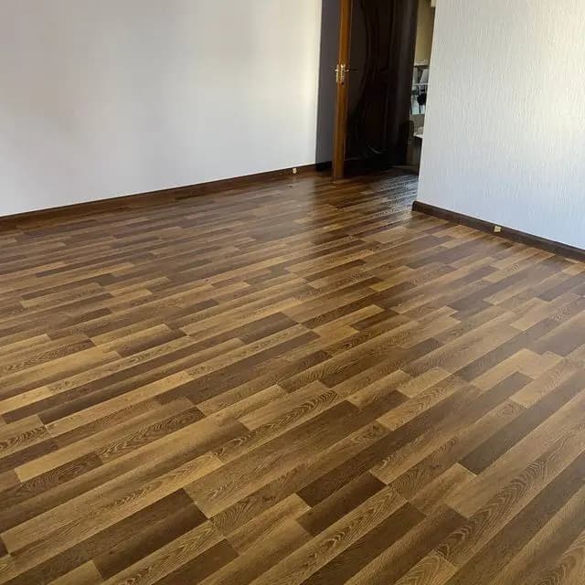 Shinam chiroyli uy sotiladi. 2ta sipalnik 2ta zal 2ta sanuzel oshxona — 3