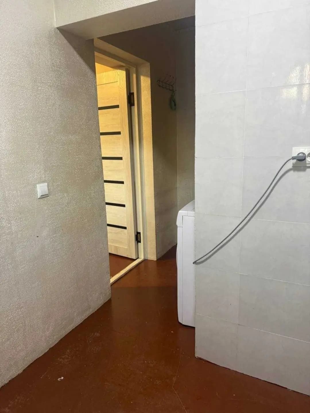 🏤CHLONZOR6 IPATEKA/1/1/4/28M² KIRPICHNI DOM — 2