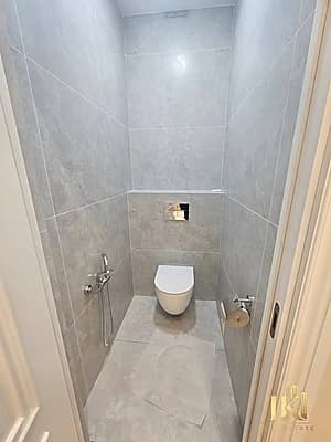 #9852 Продаётся: Яккасарайский район Улица Шота Руставели Ор-р : Фрегат кафе Новостройка Ж/К Royal H — 3