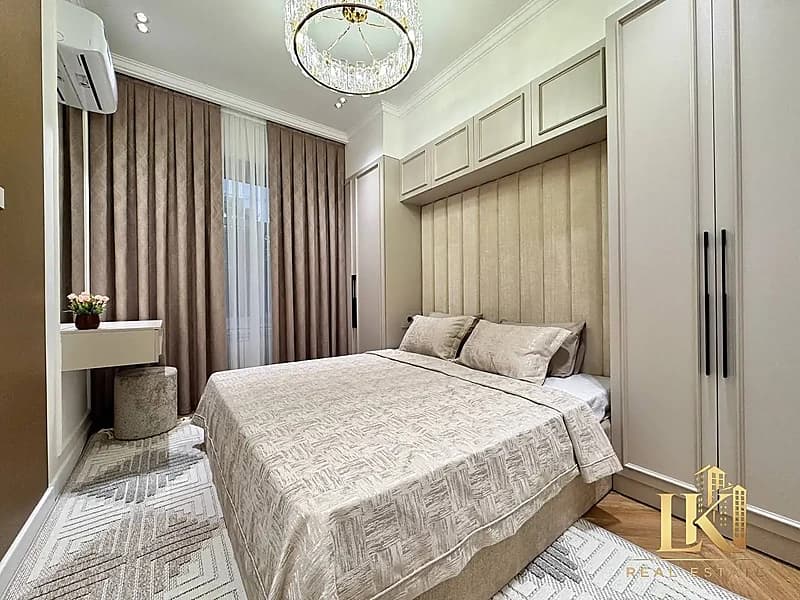 #9852 Продаётся: Яшнабадский район Улица Махтумкули Новостройка Ж/К Poytaxt Residence — 1