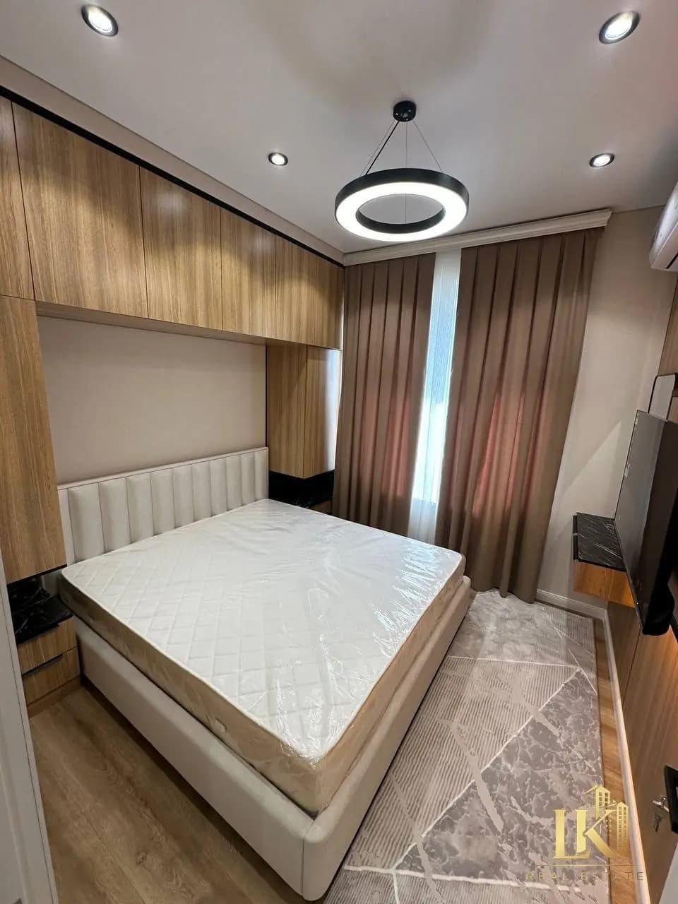 #9800 Продаётся: Мирабадский район Ул. Фергана Йули НОВОСТРОЙКА КОМПЛЕКС "O’z Zamin" Застрой. "Golde — 1