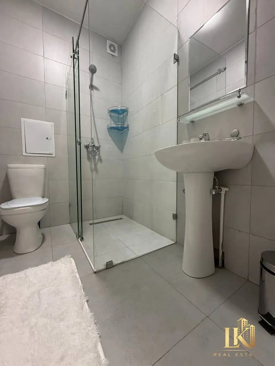 #9800 Продаётся: Яшнабадский район Улица Махтумкули НОВОСТРОЙКА ЖК "Besh Chinor" Ор-р: парк "Ашхабад — 5
