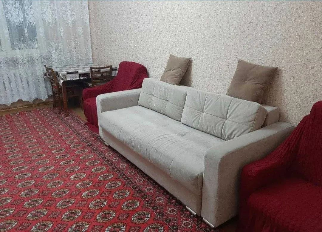 CHILONZOR 16- KVARTL метро Чиланзар, 195 школа. — 2