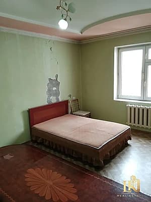 #9800 Продаётся: Мирабадский район Рядом метро Ташкент Улица Айбека БАНКОВСКИЙ ДОМ Ор-р: "Shox Med C — 5