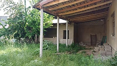 Halol pokiza dala hovli yer hisobida sotiladi. — 5